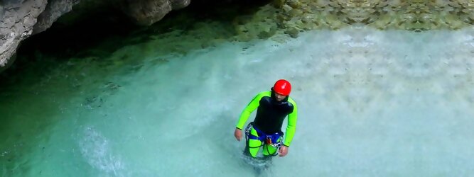 Trip Angebote - Canyoning - Die Hotspots für Rafting und Canyoning. Abenteuer Aktivität in der Tiroler Natur. Tiefe Schluchten, Klammen, Gumpen, Naturwasserfälle.